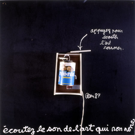 Ben Vautier, Ron-ron, 1987 ,70 x 70 cm, scatola di latta, motorino su pannello 2