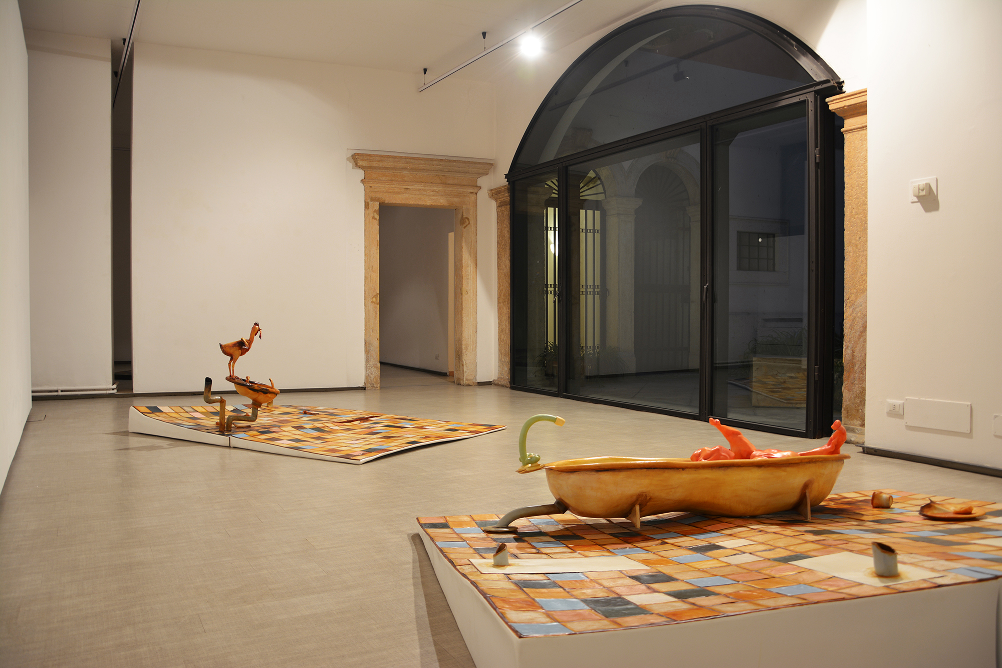 Silvano Tessarollo, Prima che il gallo canti, 2020, veduta dell'installazione (terza sala), La Giarina Arte Contemporanea
