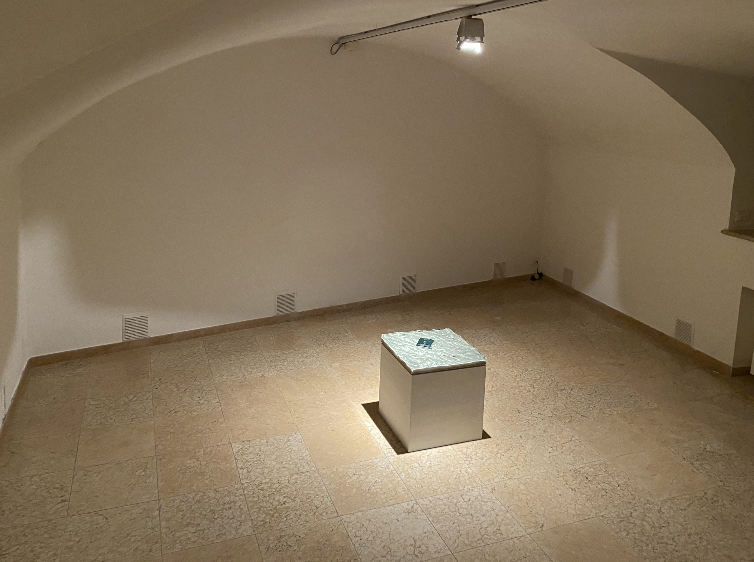 Francesco Garbelli, 'Mare Nostrum?' 2021, resina, sabbia, sassi, conchiglie, passaporto, 60x60x5 cm